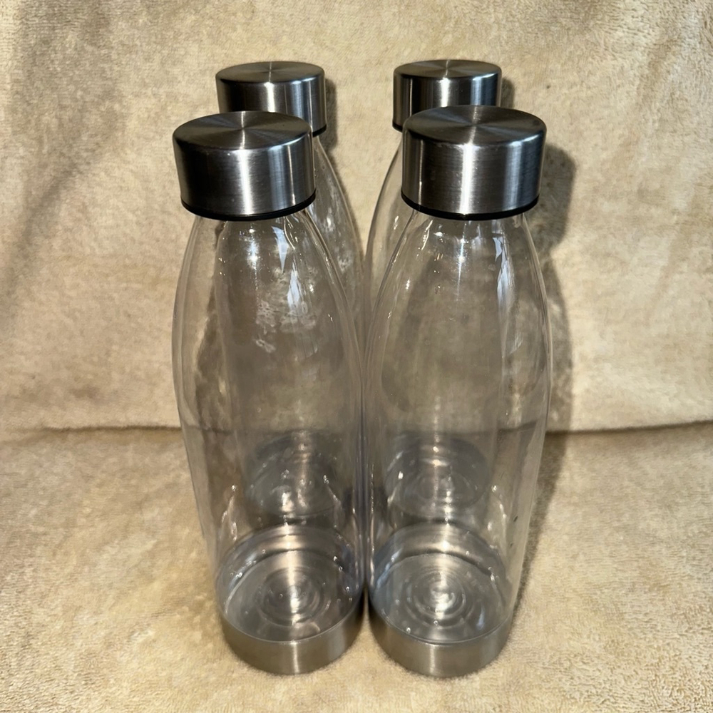 Preowned 26oz Clear BPA Free Plastic Stainless Steel Screw Cap Water Bottle Set